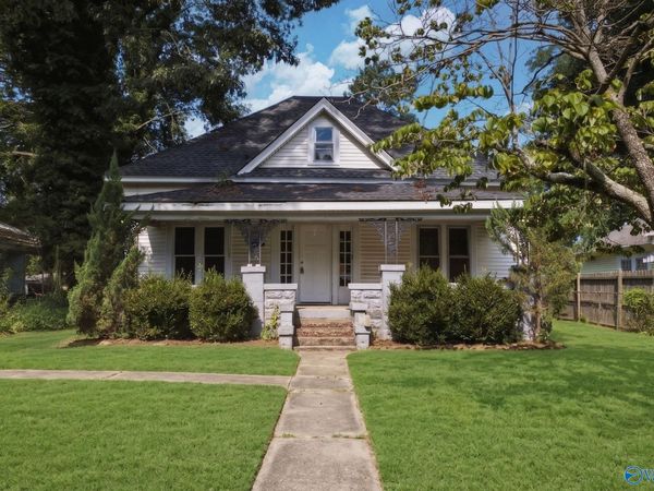 512 Darnell Street, Boaz, AL 35957