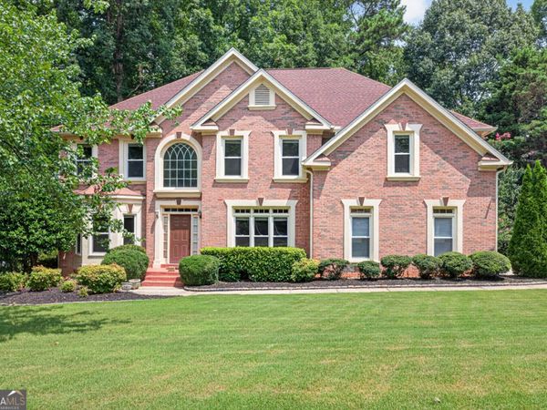 5135 Deerlake Drive, Alpharetta, GA 30005