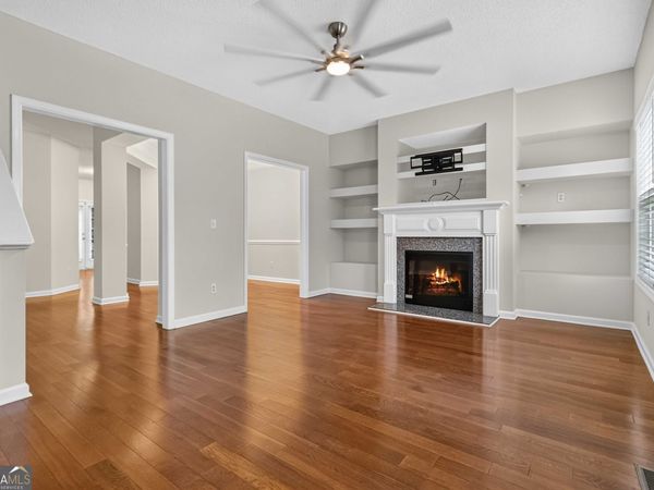6386 Olmadison Place, Atlanta, GA 30349