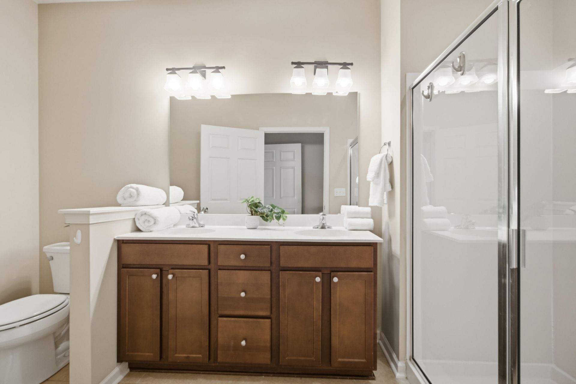 2649 Woodfield Court Photo 24