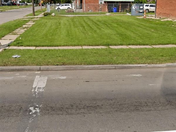 15042 JOY Road , Detroit, Mi 48228