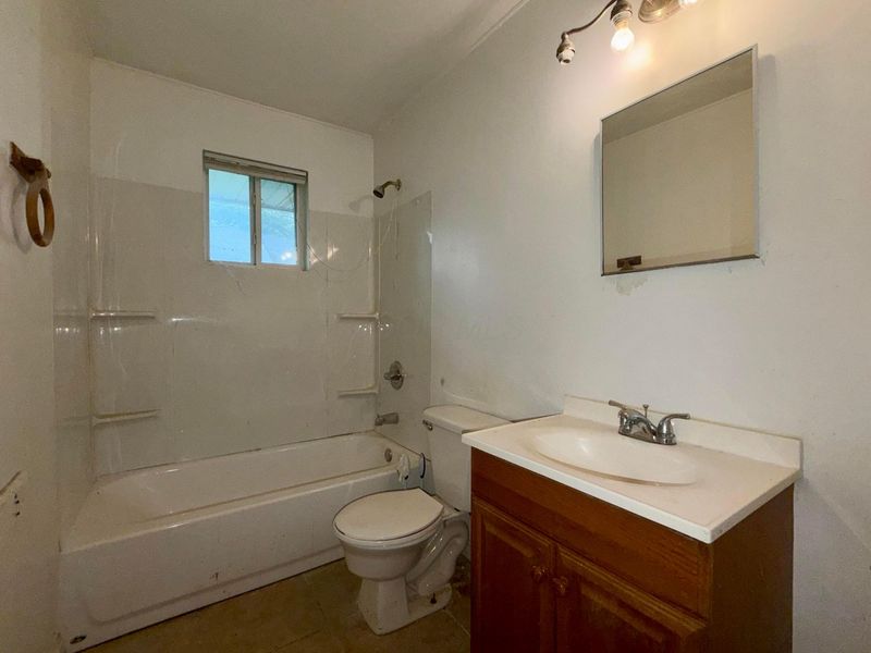 1685 Liscomb Road , Columbus, OH 43207 Photo 5