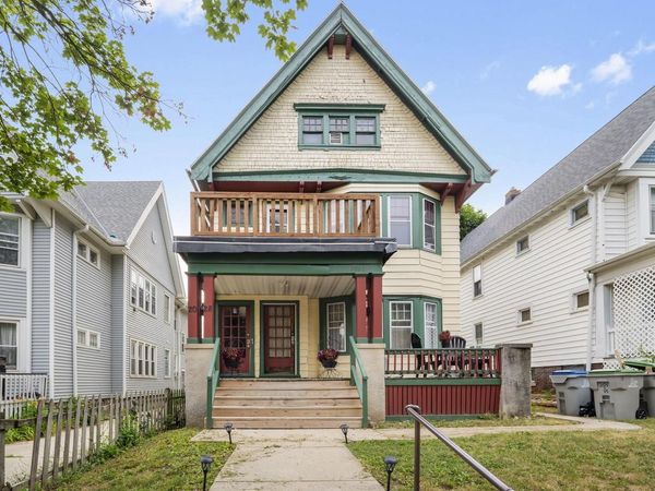 2026 N 48th STREET, Unit 2028, Milwaukee, WI 53208