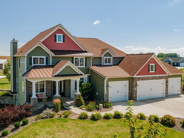 N6350 Tradewinds CIRCLE, Beaver Dam, WI 53916