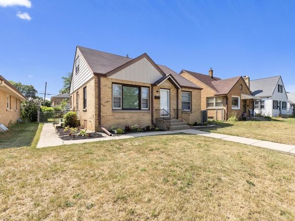 4415 N 66th STREET, Milwaukee, WI 53218