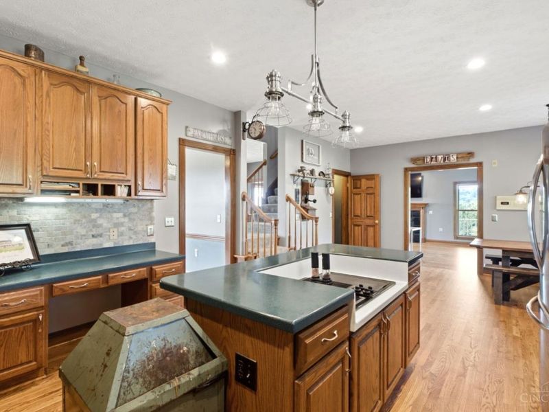 5195 Elk Creek Road, Middletown, OH 45042 Photo 32