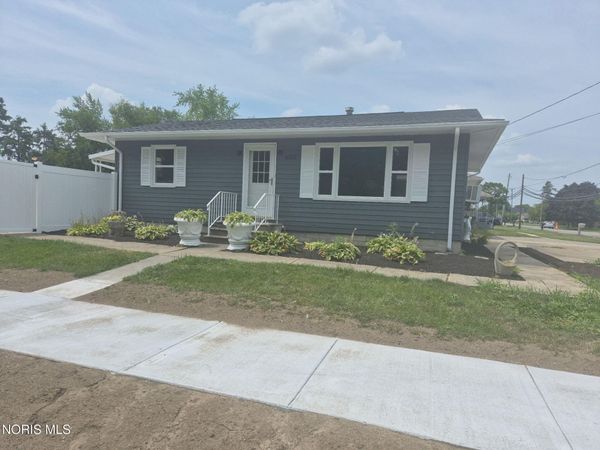 4353 Onondaga Avenue , Toledo, OH 43611