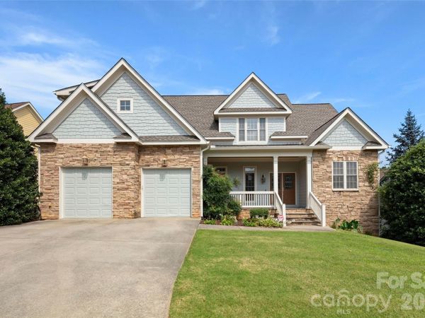 37 Stone House Road, Arden, NC 28704