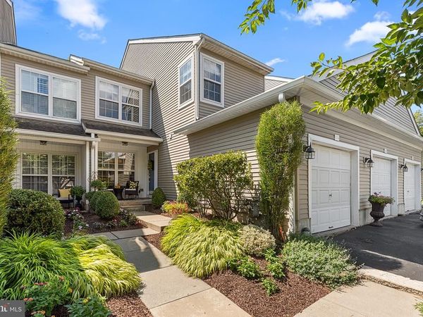 PHOENIXVILLE, PA 19460