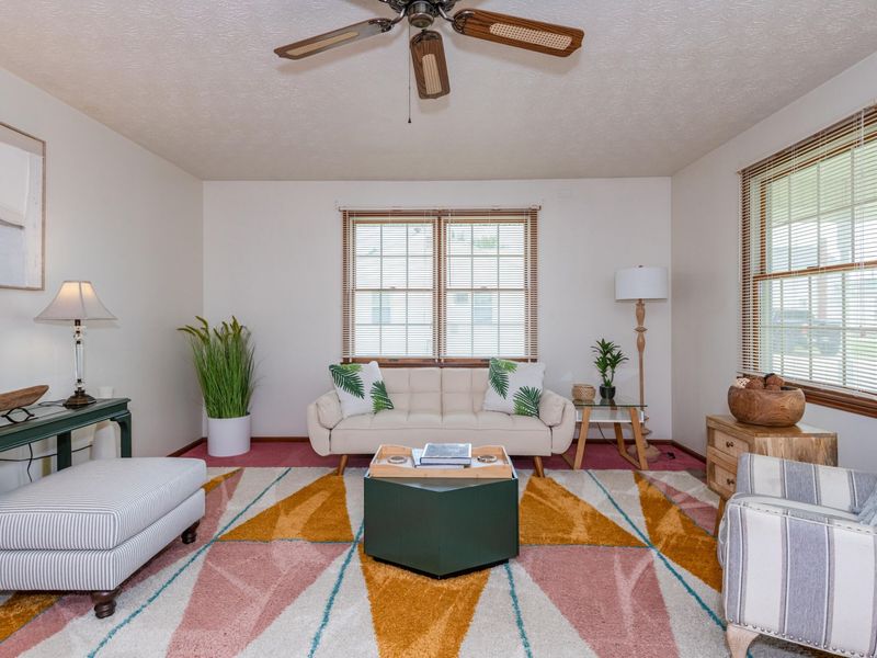 20 W Walnut Street, Phillipsburg, OH 45354 Photo 7