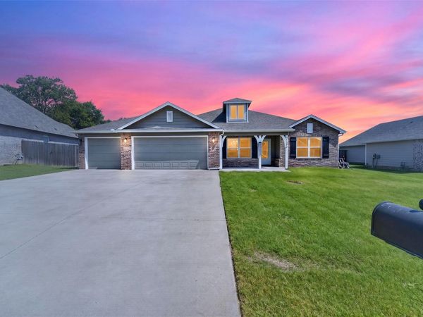 31327 E 64th Street S, Broken Arrow, OK 74014