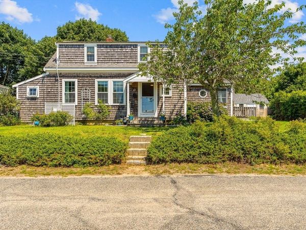 11 Rosetta Street, Yarmouth, MA 02673