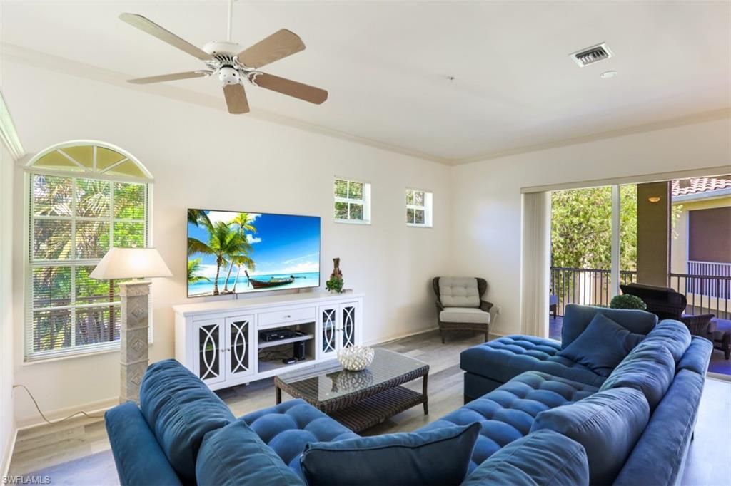 600 L Ambiance Cir, Unit 6, Naples, FL 34108 Photo