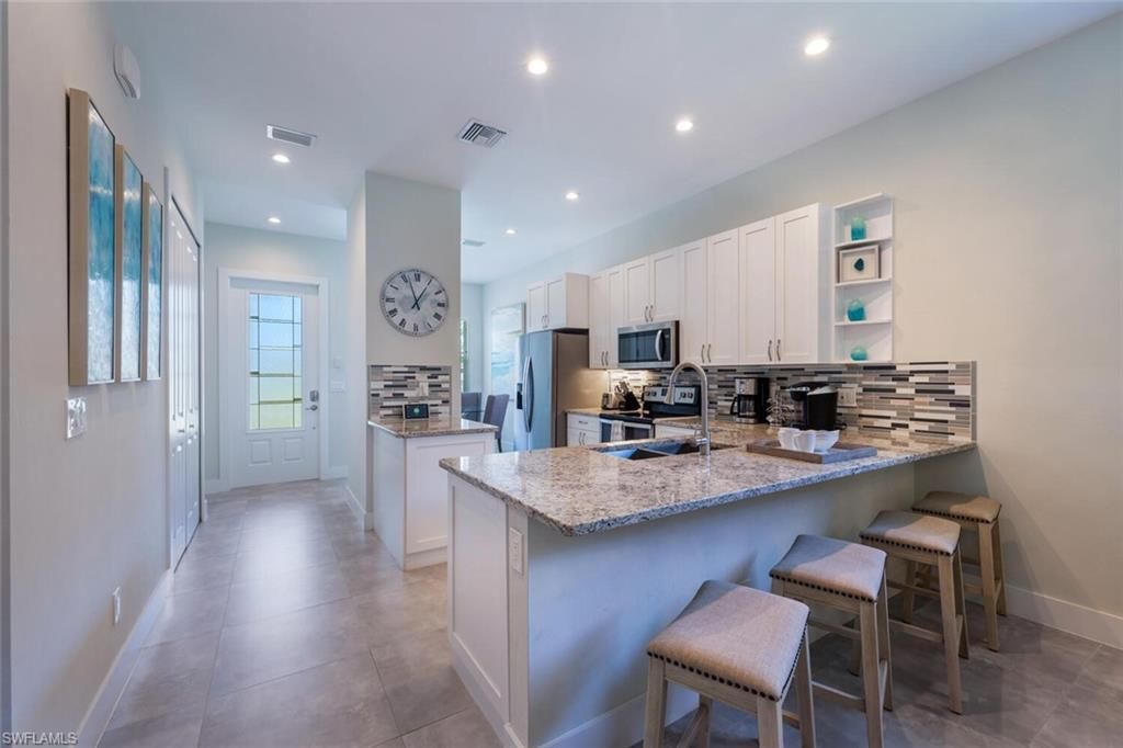 2737 Linda Dr , Naples, FL 34112 Photo