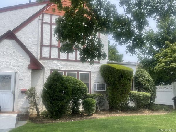 334 Westwood Road , Woodmere, NY 11598