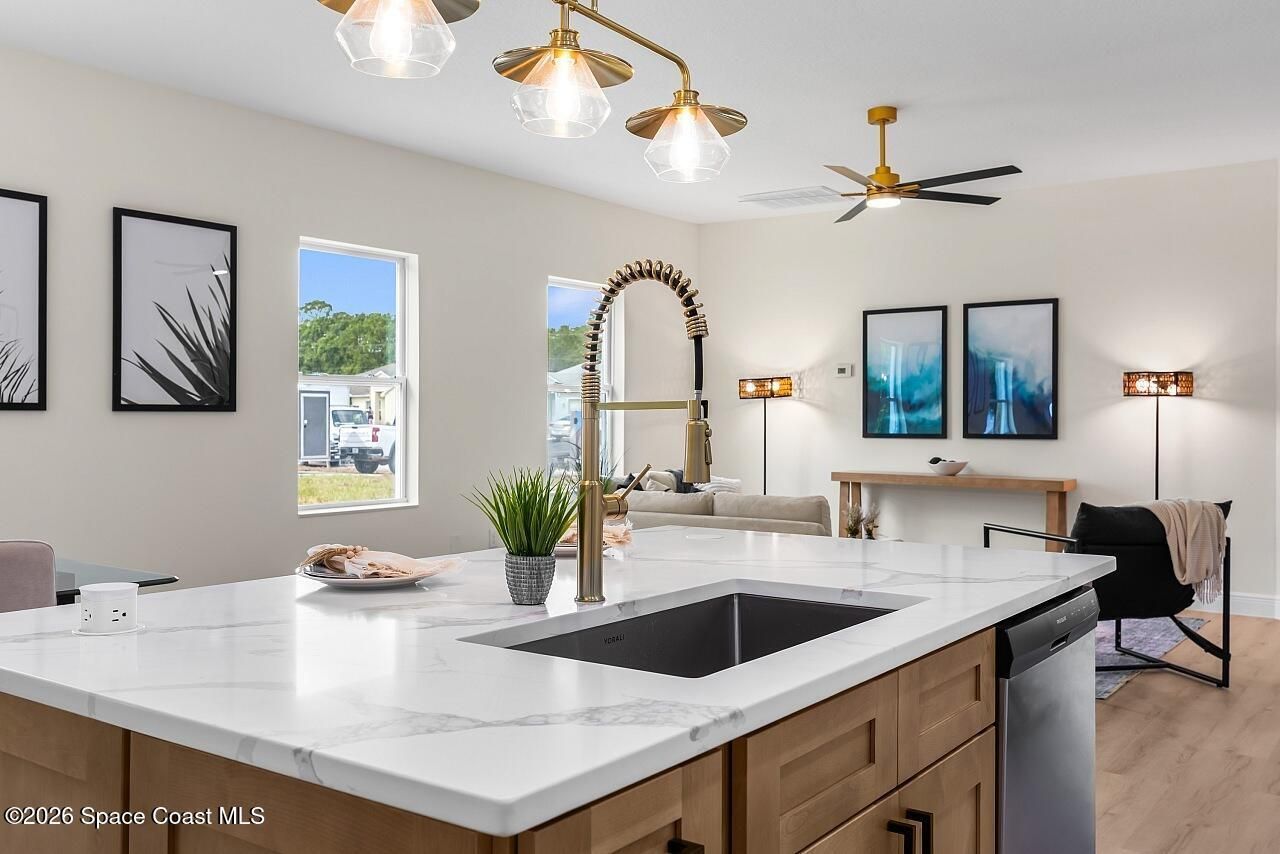 8236 104th Court , Vero Beach, FL 32967 Photo