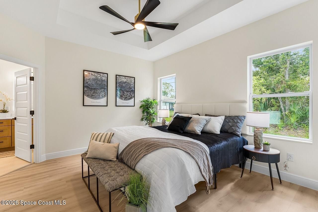 8236 104th Court , Vero Beach, FL 32967 Photo