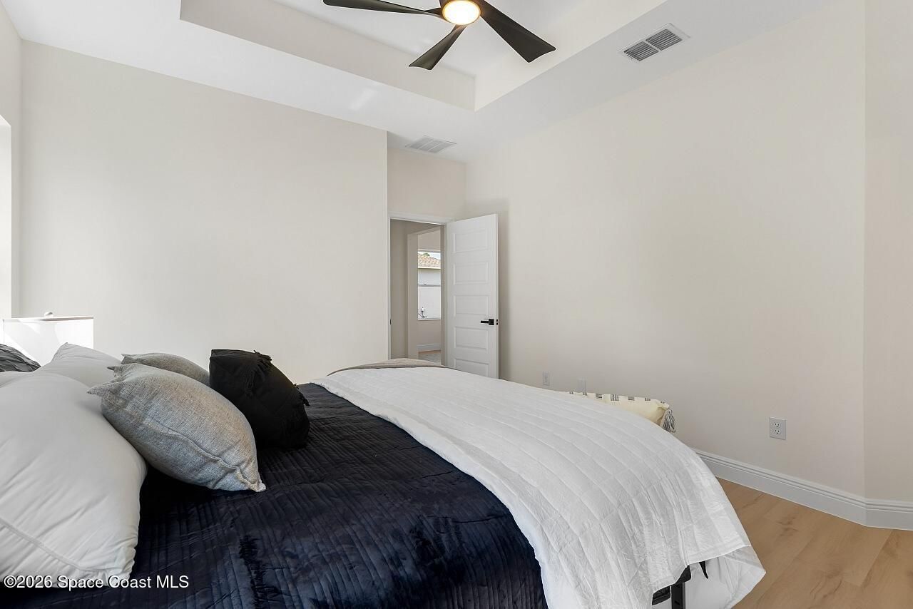8236 104th Court , Vero Beach, FL 32967 Photo