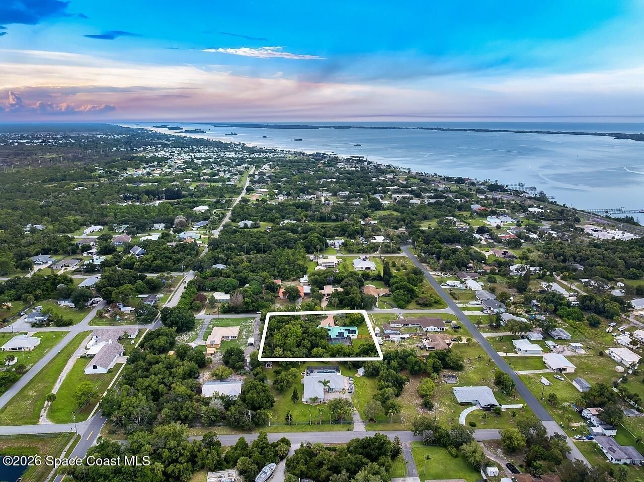 3955 Fooshe Avenue, Sebastian, FL 32976 Photo