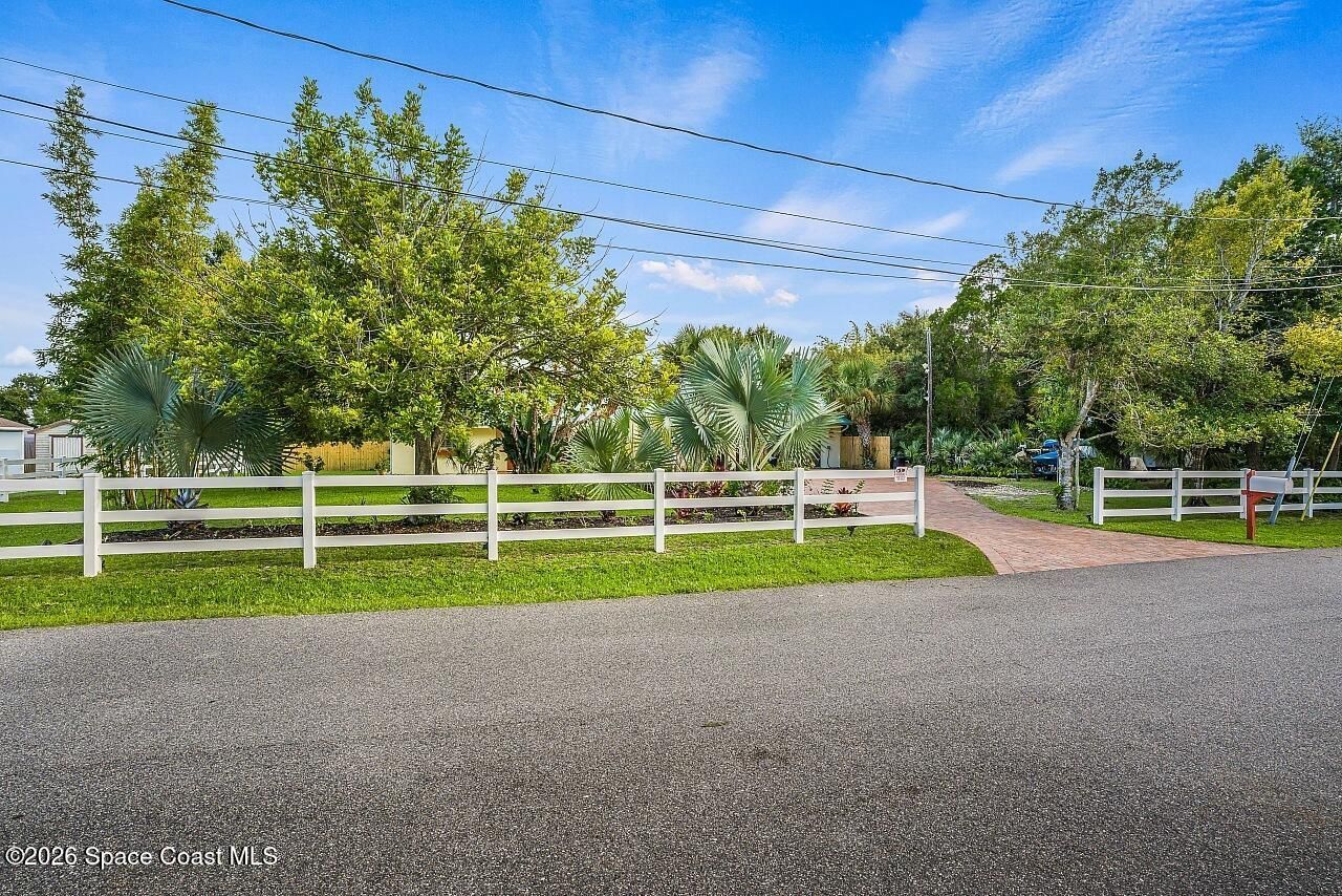 3955 Fooshe Avenue, Sebastian, FL 32976 Photo