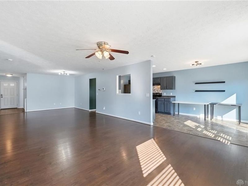 2090 Matt Way, Mad River Township, OH 45424 Photo 10