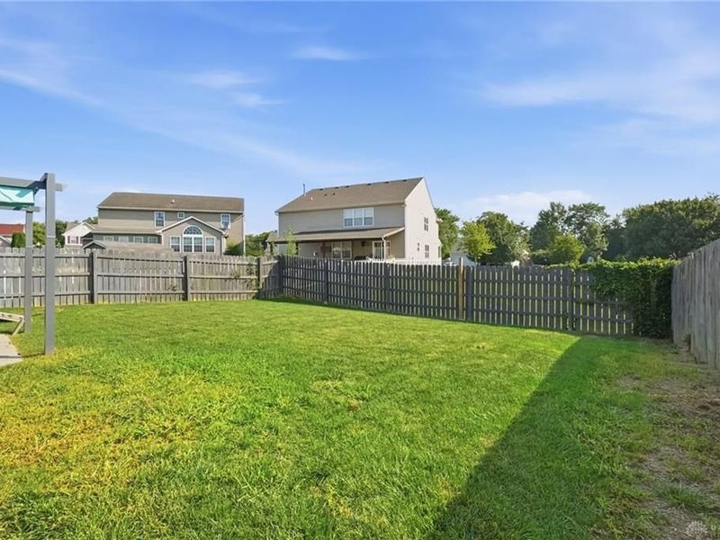 2090 Matt Way, Mad River Township, OH 45424 Photo 40