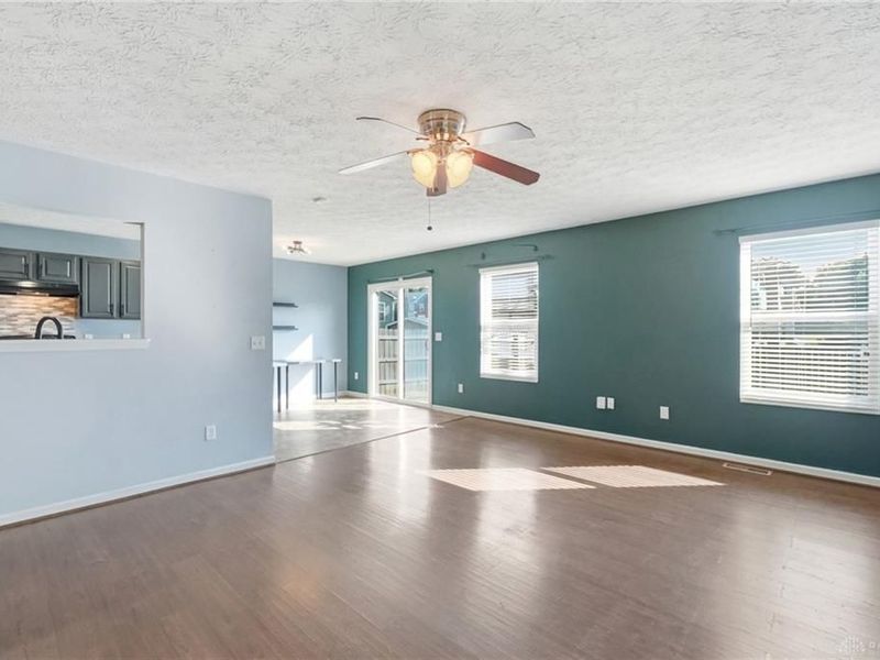 2090 Matt Way, Mad River Township, OH 45424 Photo 9