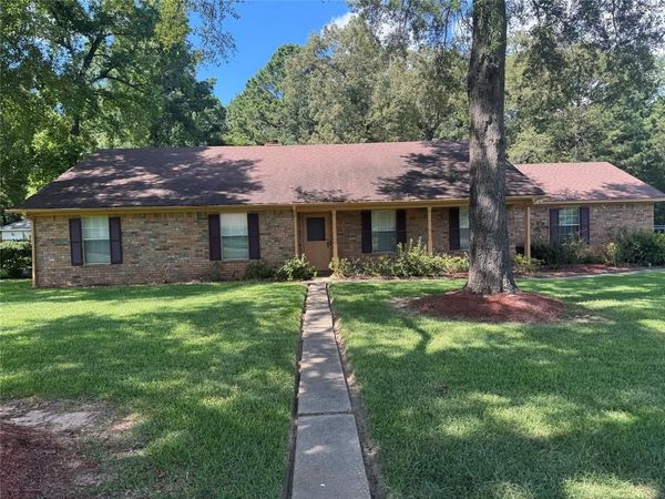 6918 FAWN PATH Drive, Shreveport, LA 71119