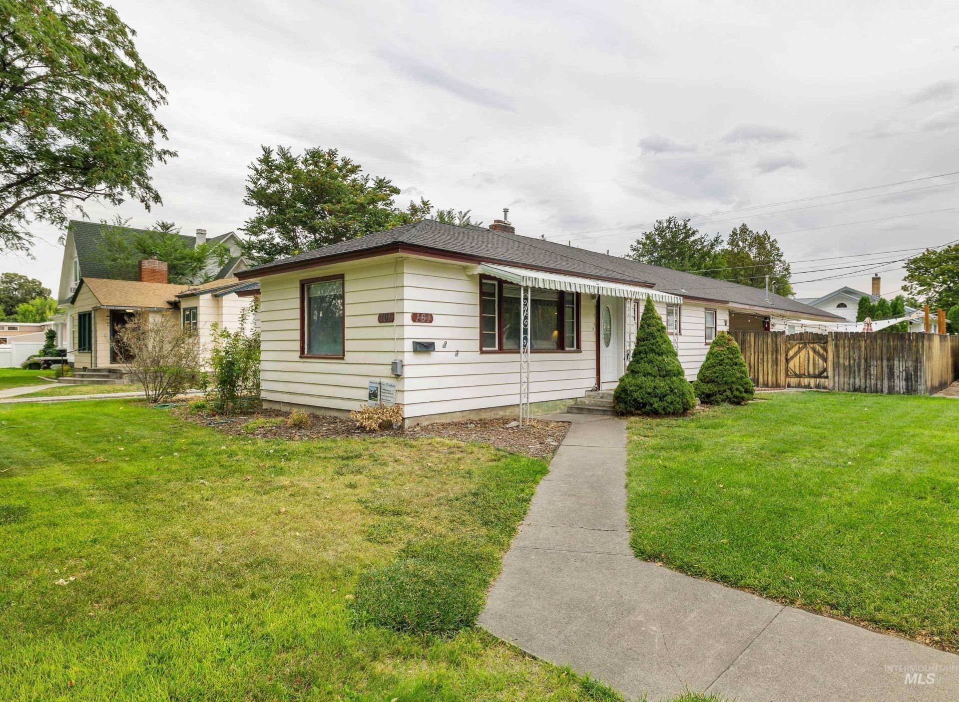 161 8th Ave E, Twin Falls, ID 83301 Main Photo