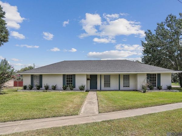 58315 Bayou Rd, Plaquemine, LA 70764