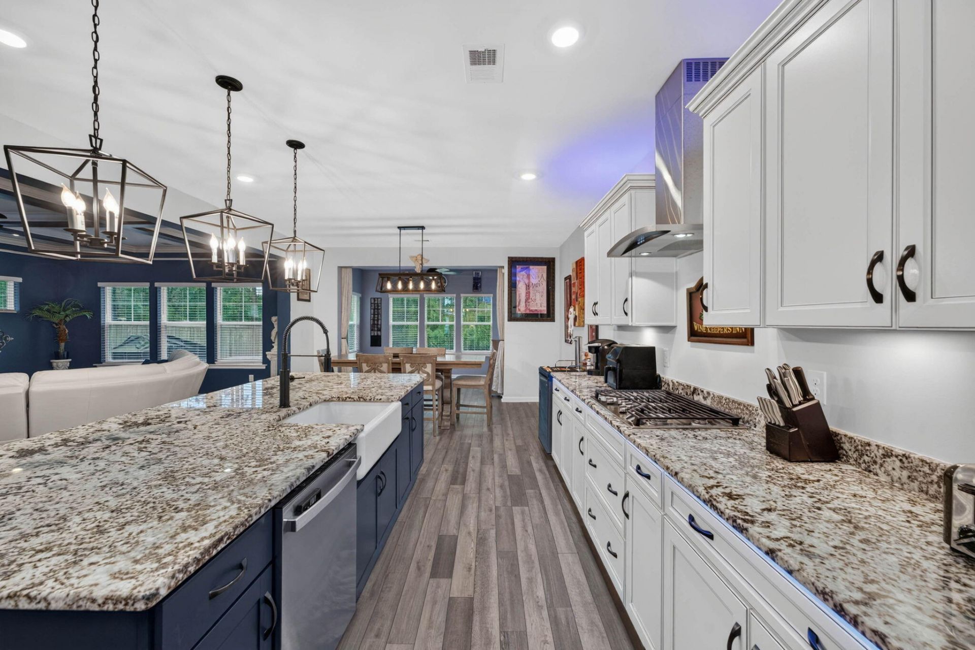 412 Rowley Lane Photo 15