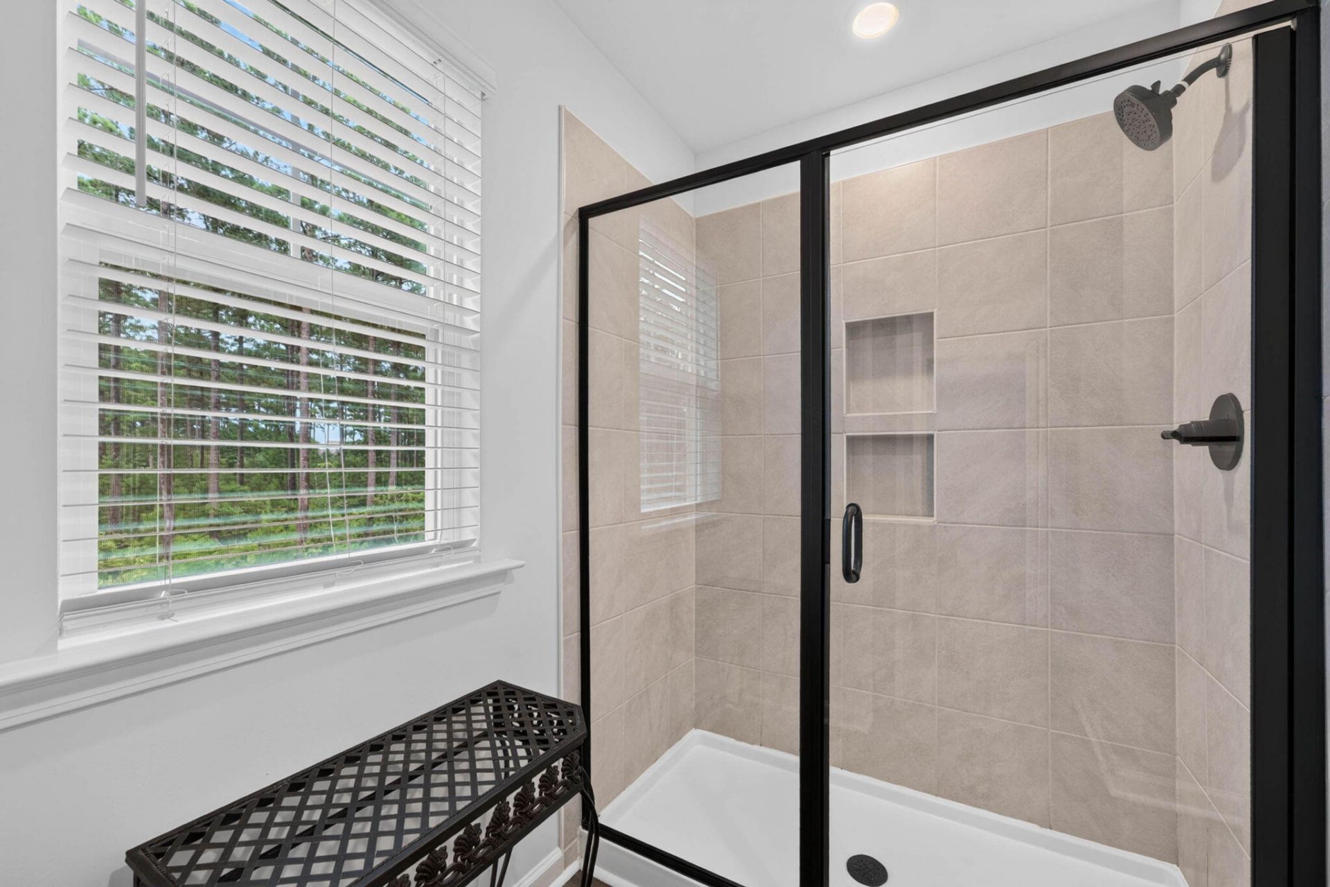 412 Rowley Lane Photo 80