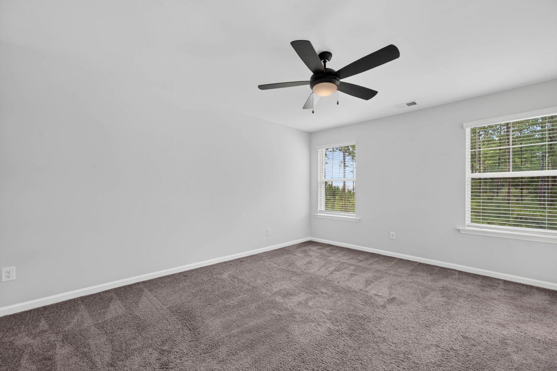 412 Rowley Lane Photo 83