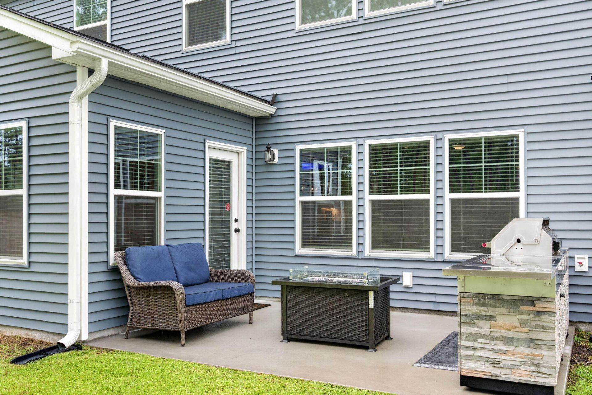 412 Rowley Lane Photo 88