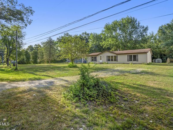 7627 Covert Road , Toledo, OH 43617