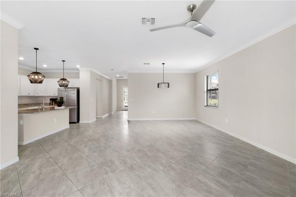 19752 The Place Blvd, Estero, FL 33928 Photo