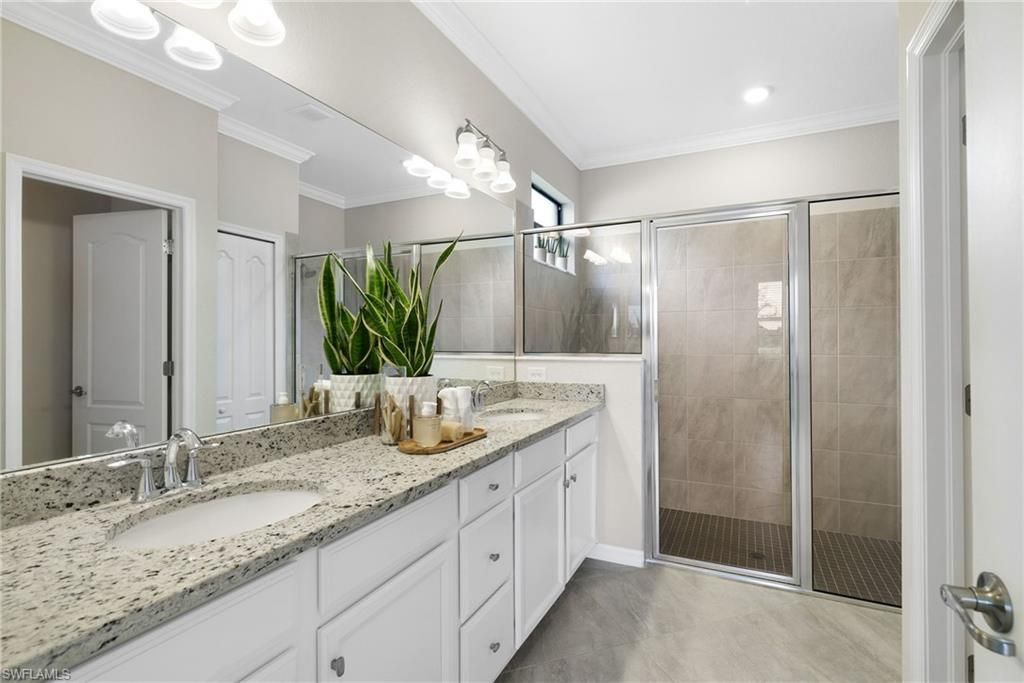 19752 The Place Blvd, Estero, FL 33928 Photo