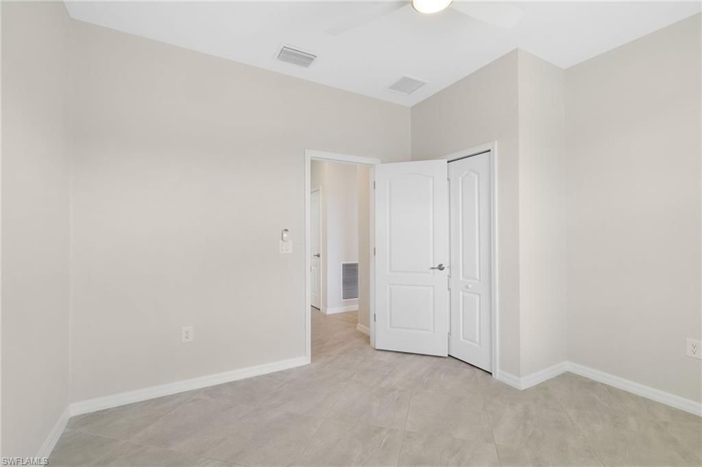 19752 The Place Blvd, Estero, FL 33928 Photo