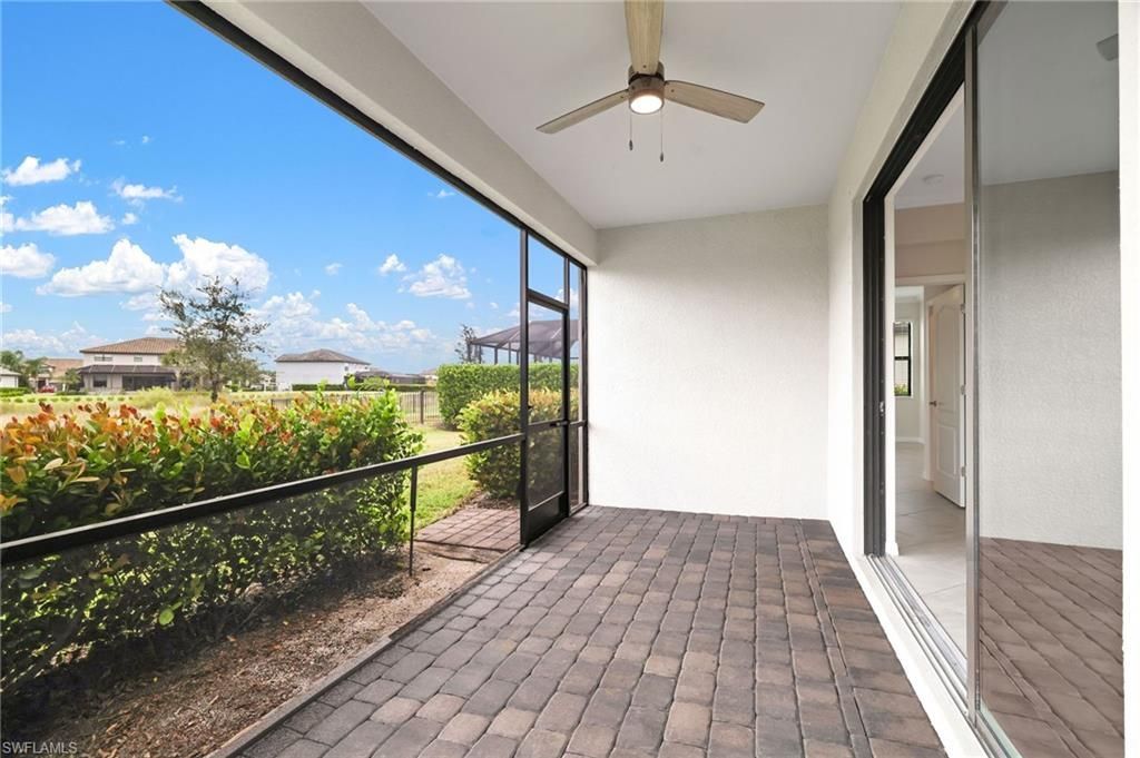 19752 The Place Blvd, Estero, FL 33928 Photo