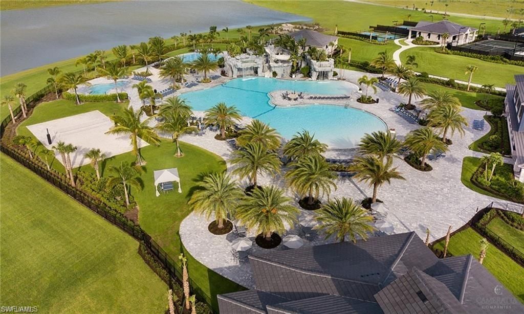 19752 The Place Blvd, Estero, FL 33928 Photo