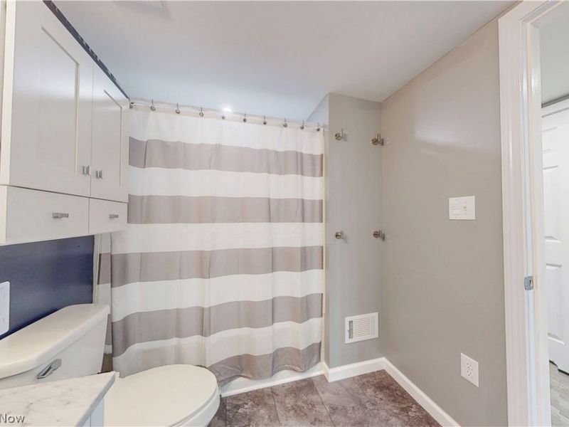 145 Pembroke Road , Steubenville, OH 43953 Photo 42
