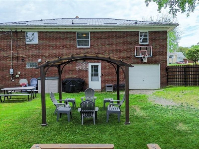 145 Pembroke Road , Steubenville, OH 43953 Photo 46