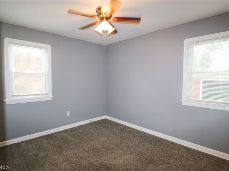 4509 Biddulph Avenue, Cleveland, OH 44144 Photo 10