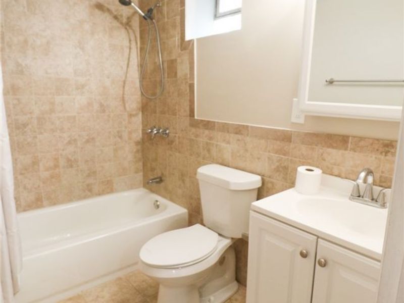4509 Biddulph Avenue, Cleveland, OH 44144 Photo 20