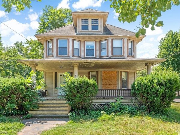 6302 Francis Avenue , Cleveland, OH 44127