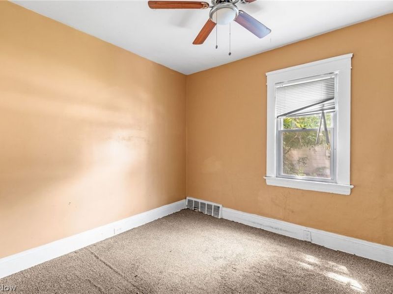 6302 Francis Avenue , Cleveland, OH 44127 Photo 8