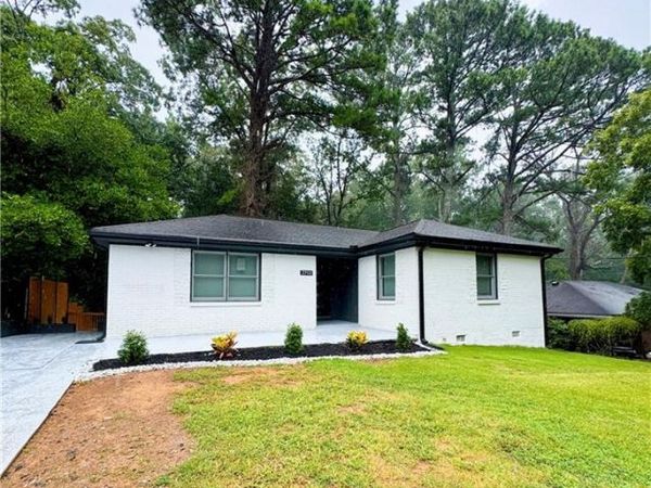 2702 Rollingwood Lane SE, Atlanta, GA 30316