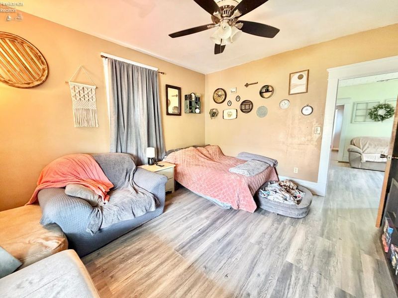 225 Broad Street, Bellevue, OH 44811 Photo 12