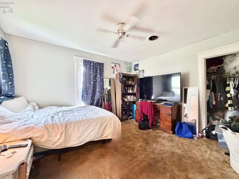 225 Broad Street, Bellevue, OH 44811 Photo 30