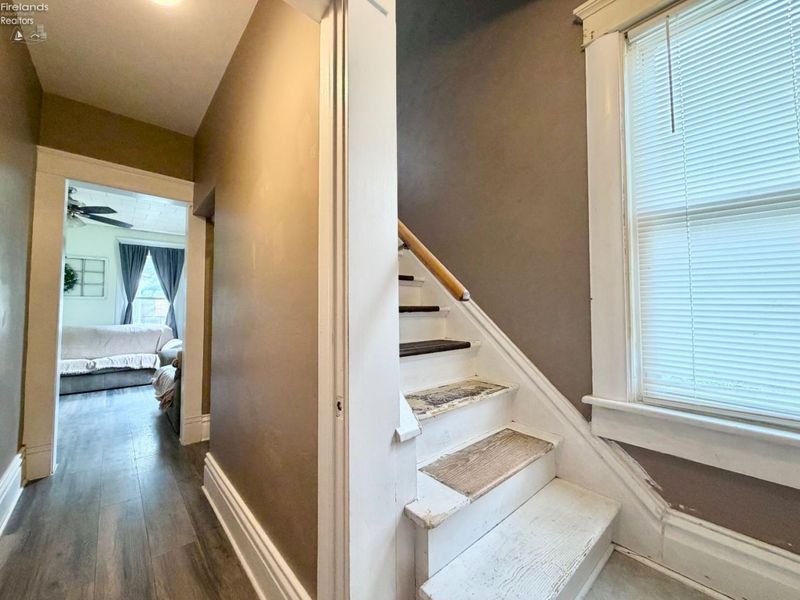 225 Broad Street, Bellevue, OH 44811 Photo 7